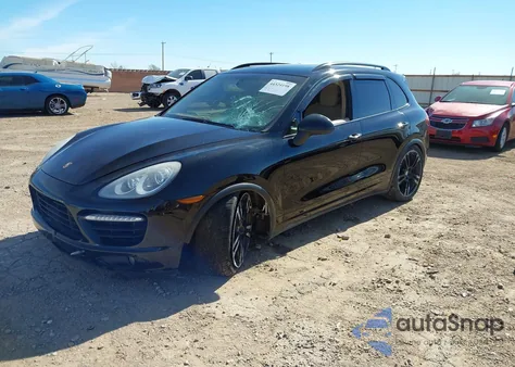 2011 Porsche Cayenne Turbo z USA, uszkodzony, nr VIN WP1AC2A22BLA84958